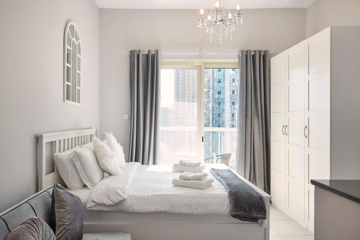 Cozy Studio Escape In Marina Apartment Dubai